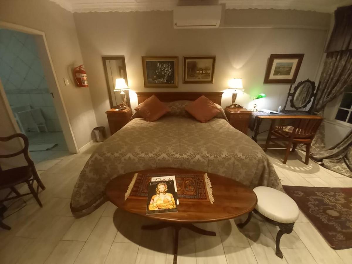 Michael-Angelo Guest House Почефструм Экстерьер фото